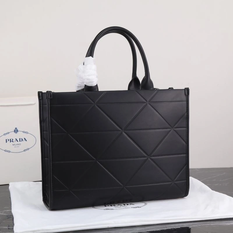 Prada Shopping Bags EyeCatching 87176