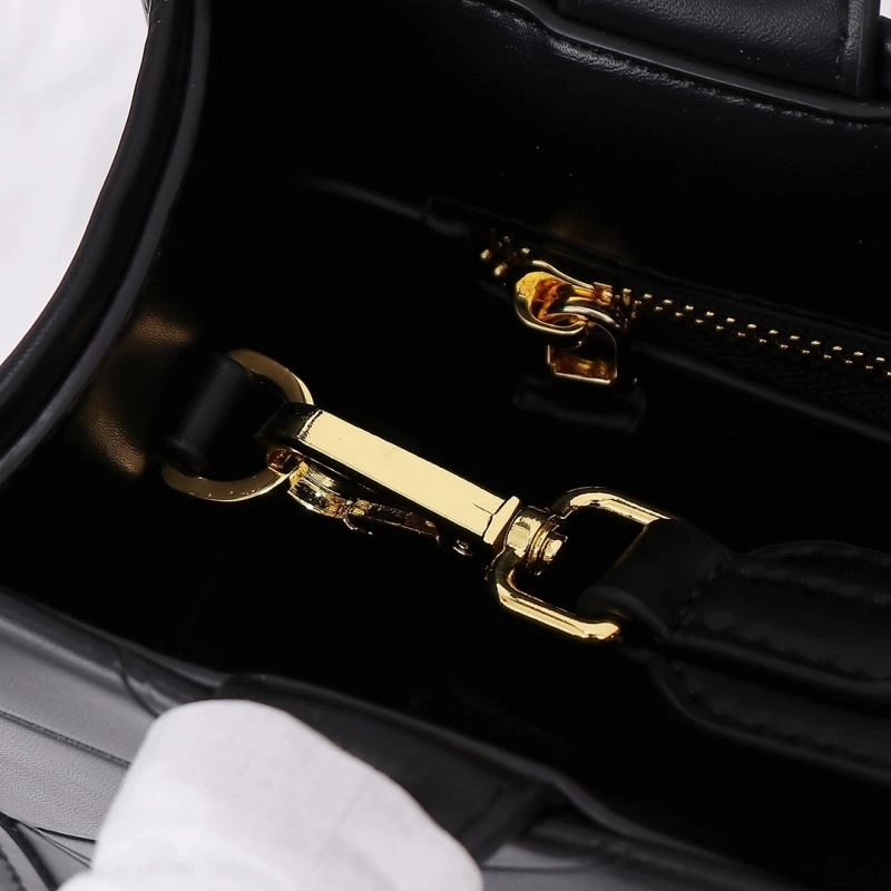 Fashionable Prada Shopping Bags 87143