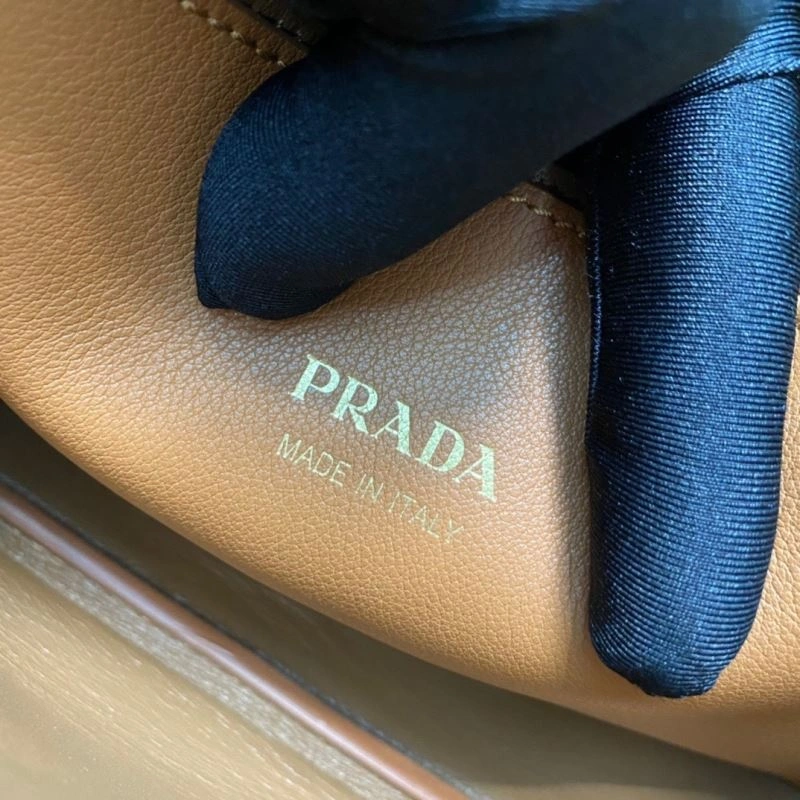 Prada Shopping Bags SportInspired 75052