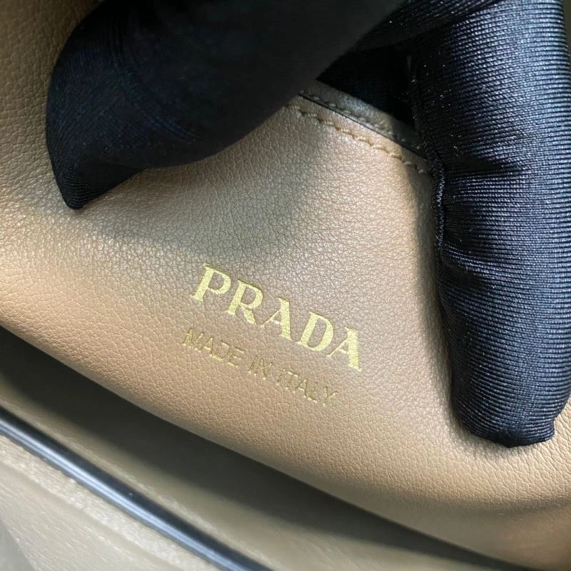 Prada Shopping Bags Compact 75040