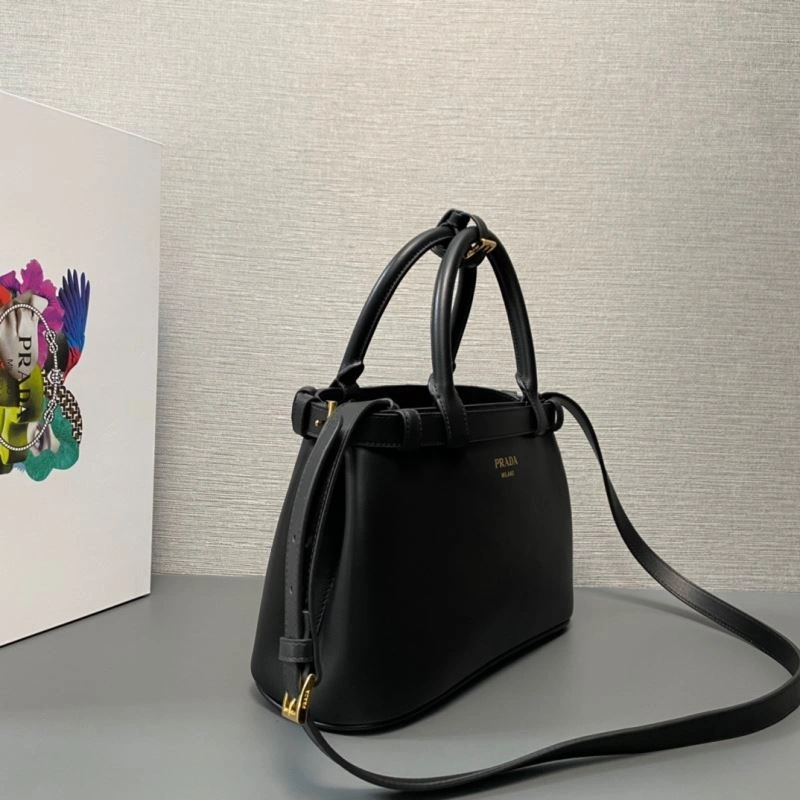 WellDesigned Prada Shopping Bags 75021
