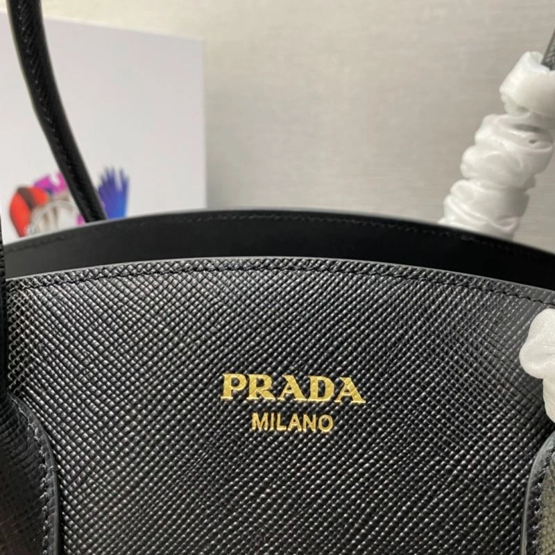 Prada Shopping Bags Sophisticated 75015