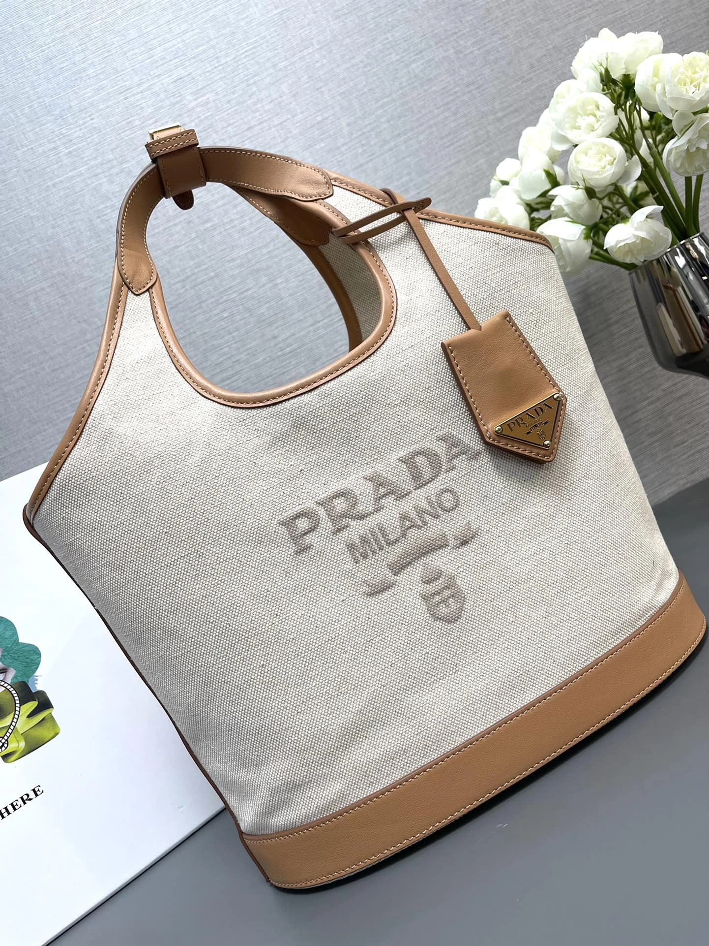Prada Shopping Bags Seasonal 73644