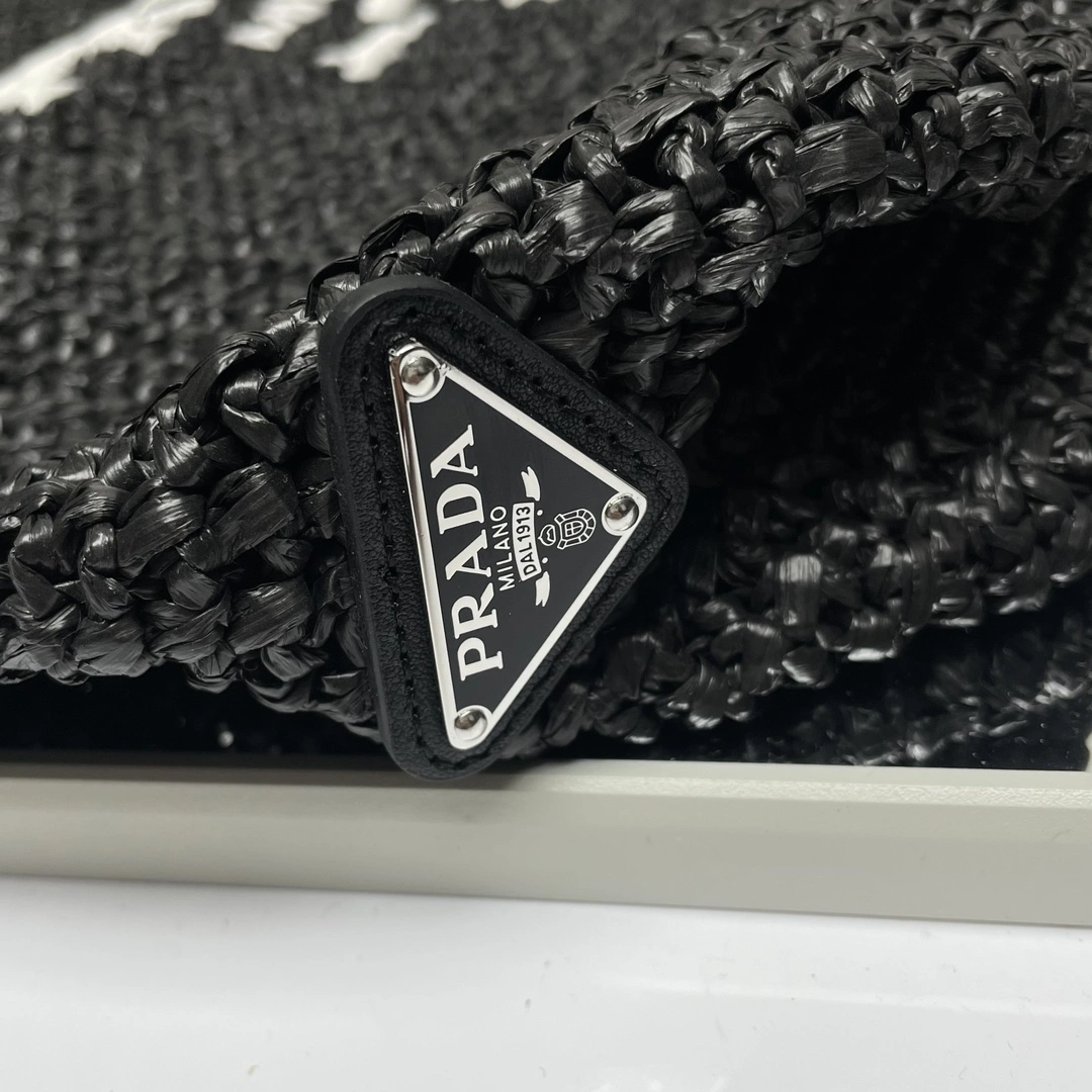 Trendy Prada Shopping Bags 71643