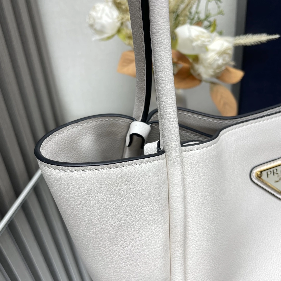 Prada Shopping Bags RelaxedFit 71636