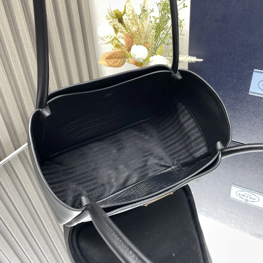 Prada Shopping Bags QuickDry 71635