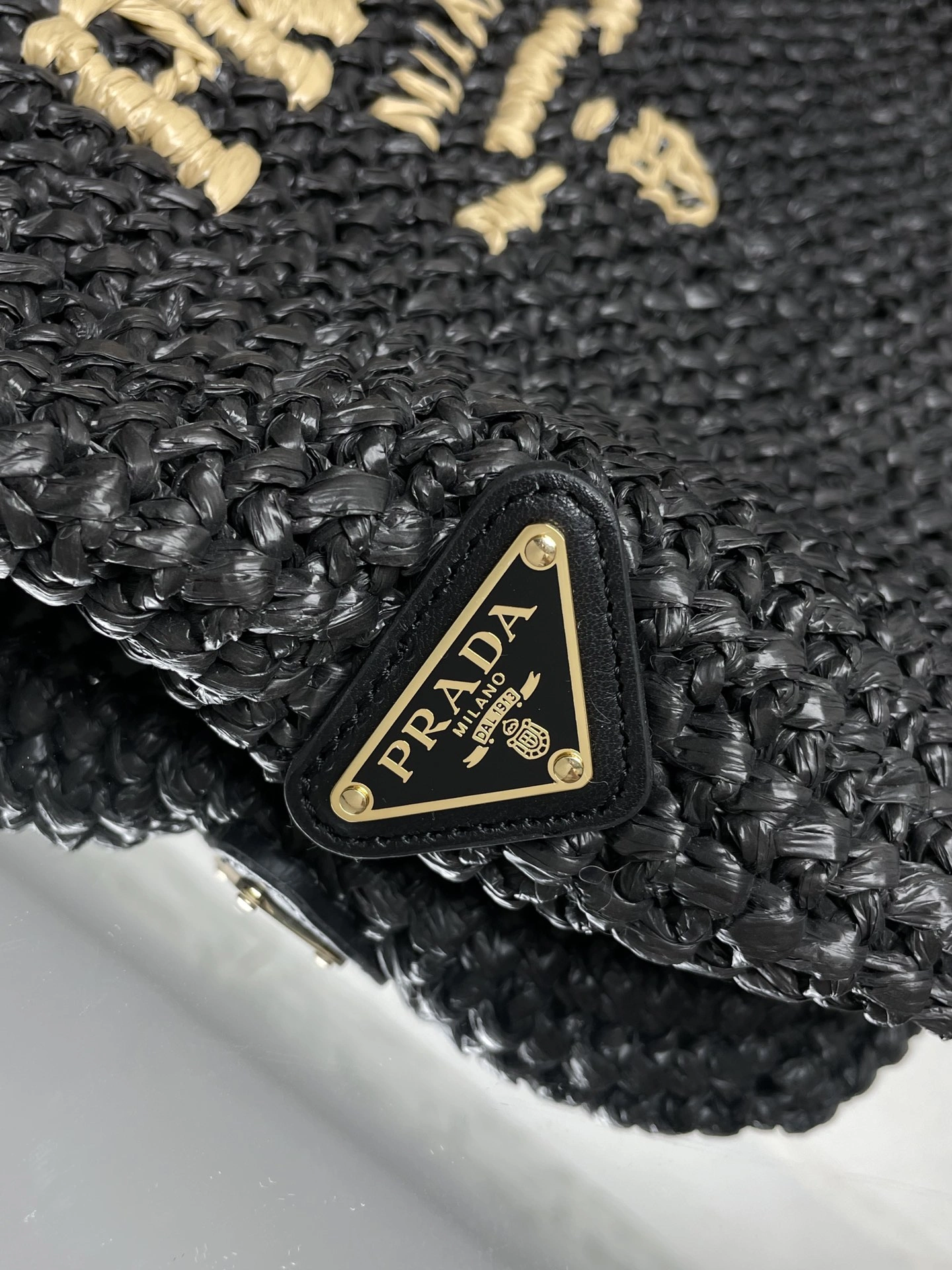 Prada Shopping Bags FreshLook 71631