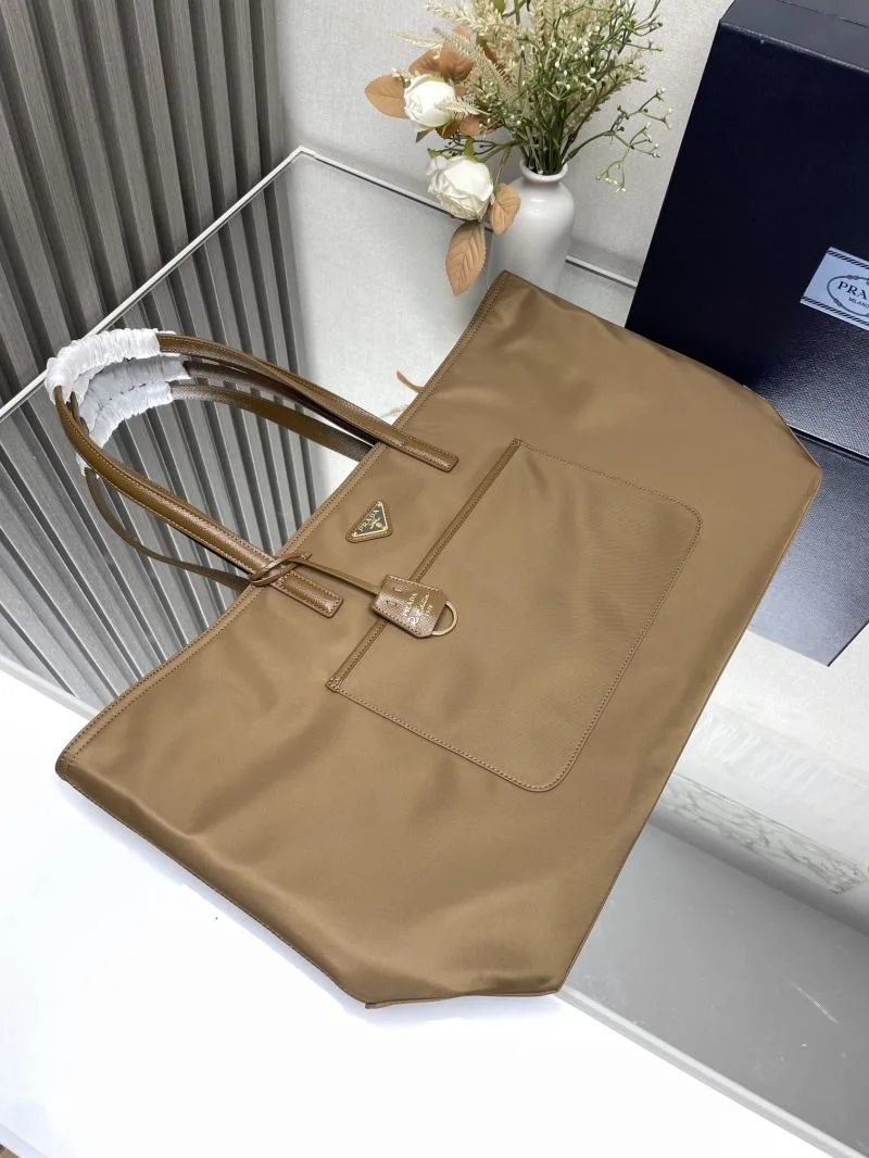 GoAnywhere Prada Shopping Bags 45131