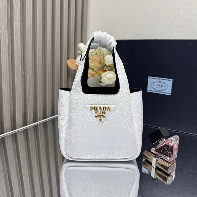 Prada Shopping Bags TechFriendly 45117