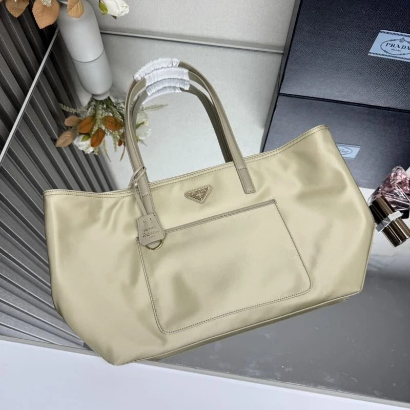 Prada Shopping Bags ModernLook 45158