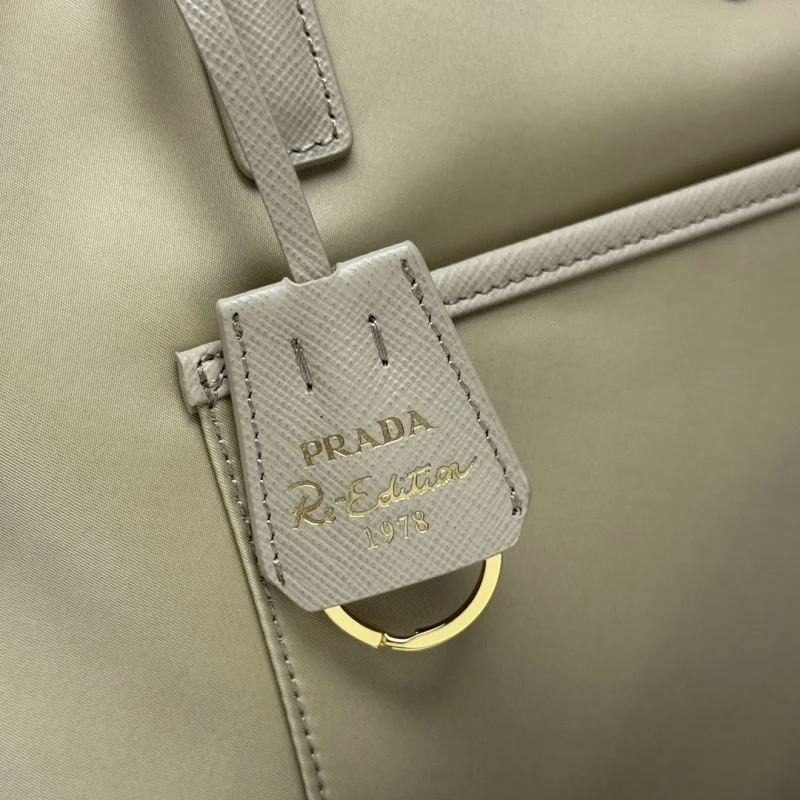 Prada Shopping Bags ModernLook 45158