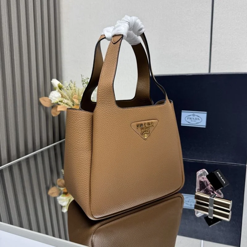 Prada Shopping Bags QuickDry 45121