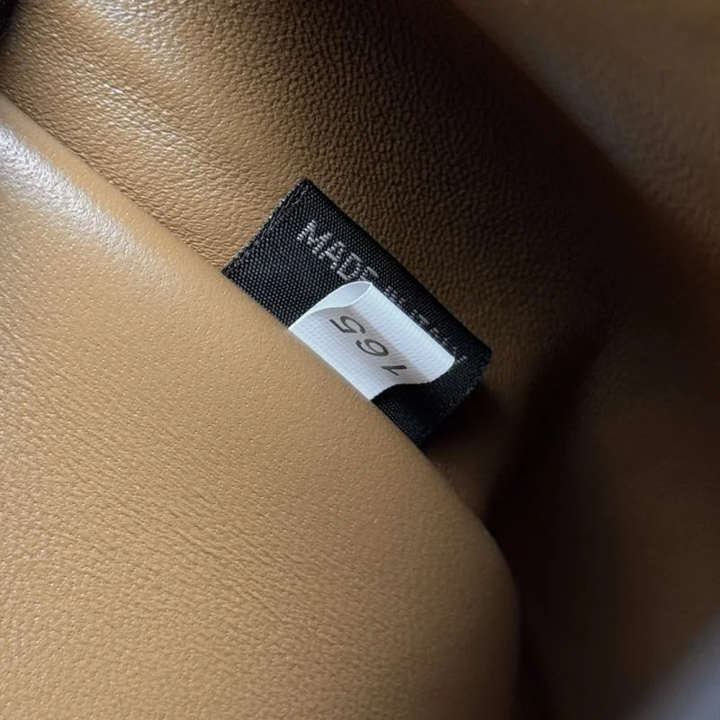Prada Shopping Bags QuickDry 45121