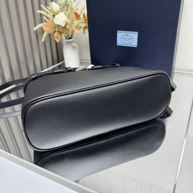Prada Shopping Bags Effortless 45104