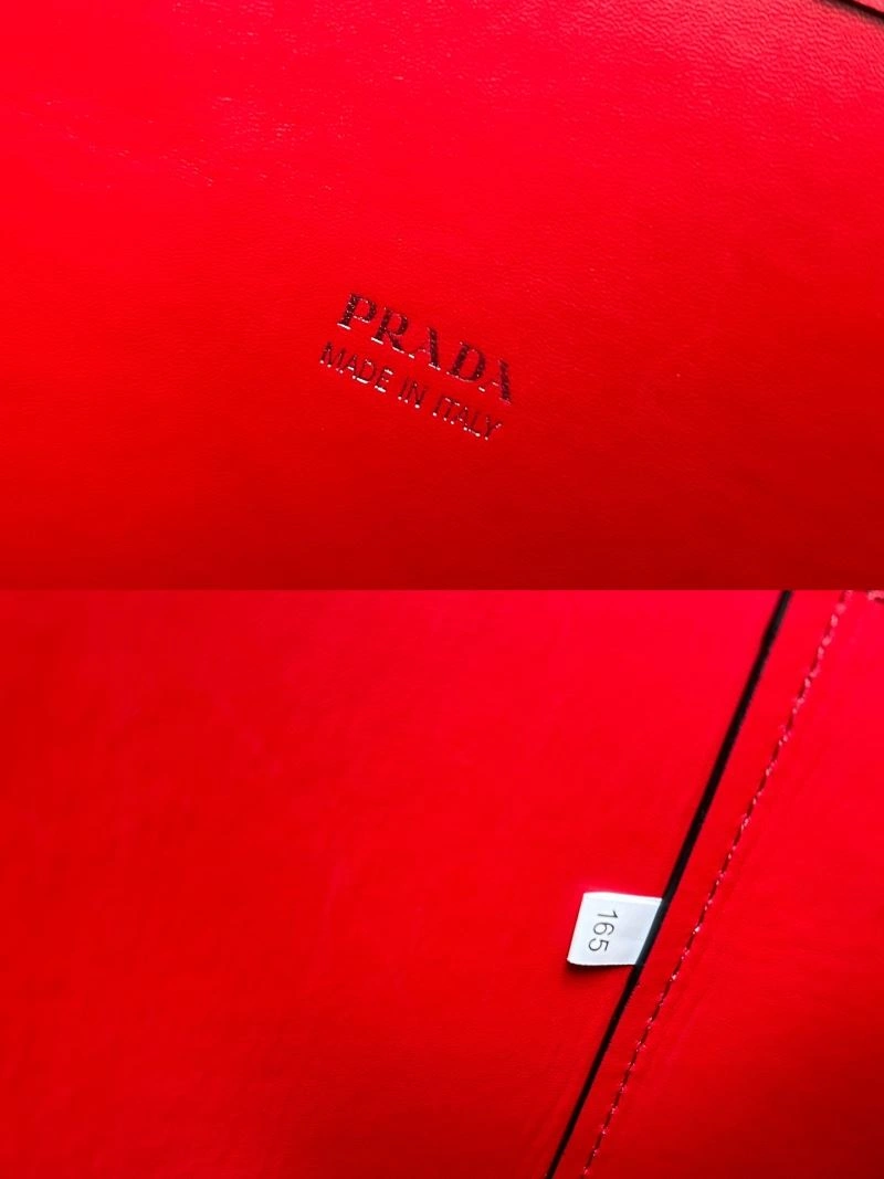 Prada Shopping Bags Attractive 82732