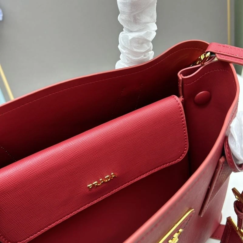 Prada Shopping Bags WaterResistant 82709