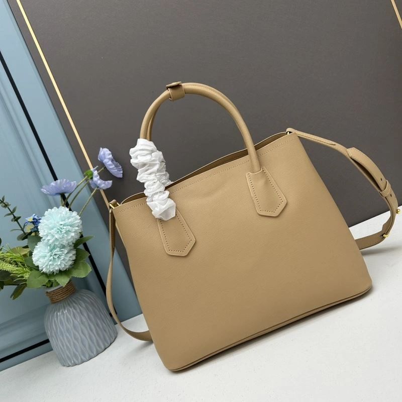 Chic Prada Shopping Bags 82747