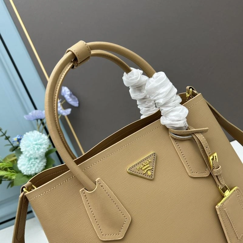 Chic Prada Shopping Bags 82747