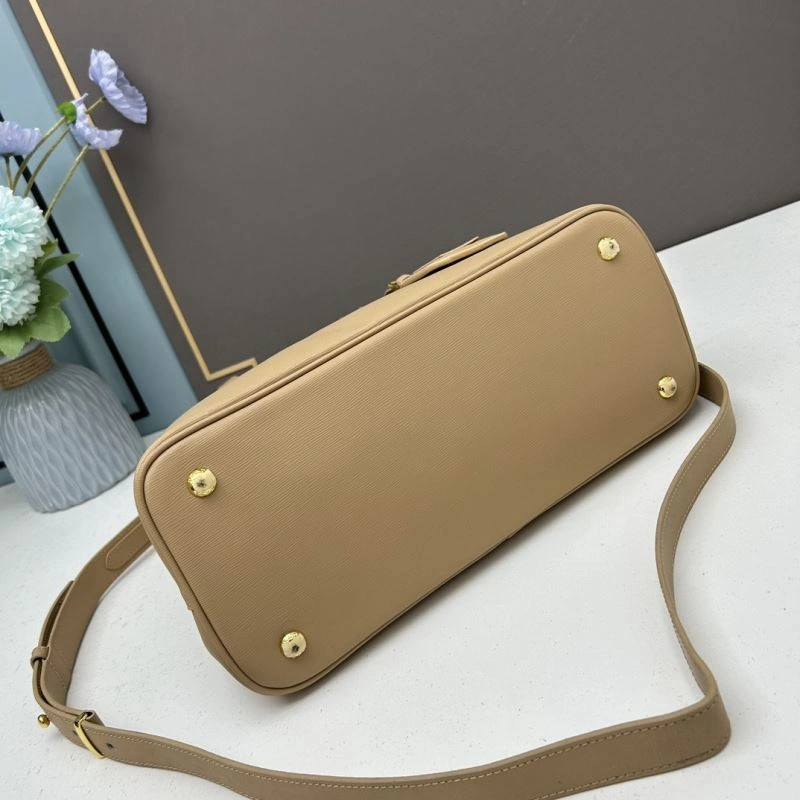 Chic Prada Shopping Bags 82747