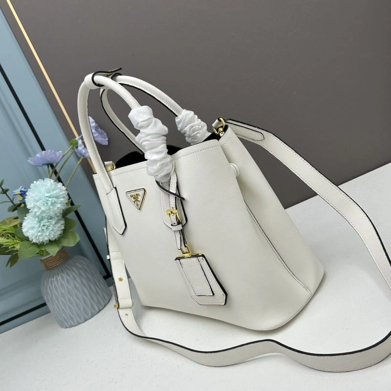 Prada Shopping Bags TimelessDesign 82703
