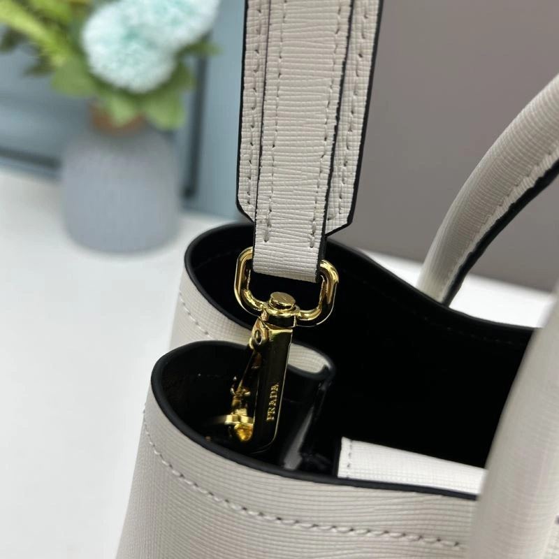 Prada Shopping Bags TimelessDesign 82703