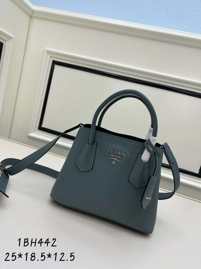 Prada Shopping Bags StreetReady 82697