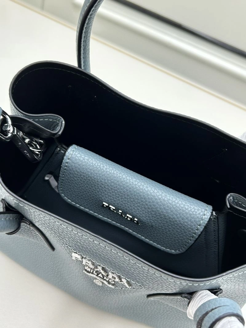 Prada Shopping Bags StreetReady 82697