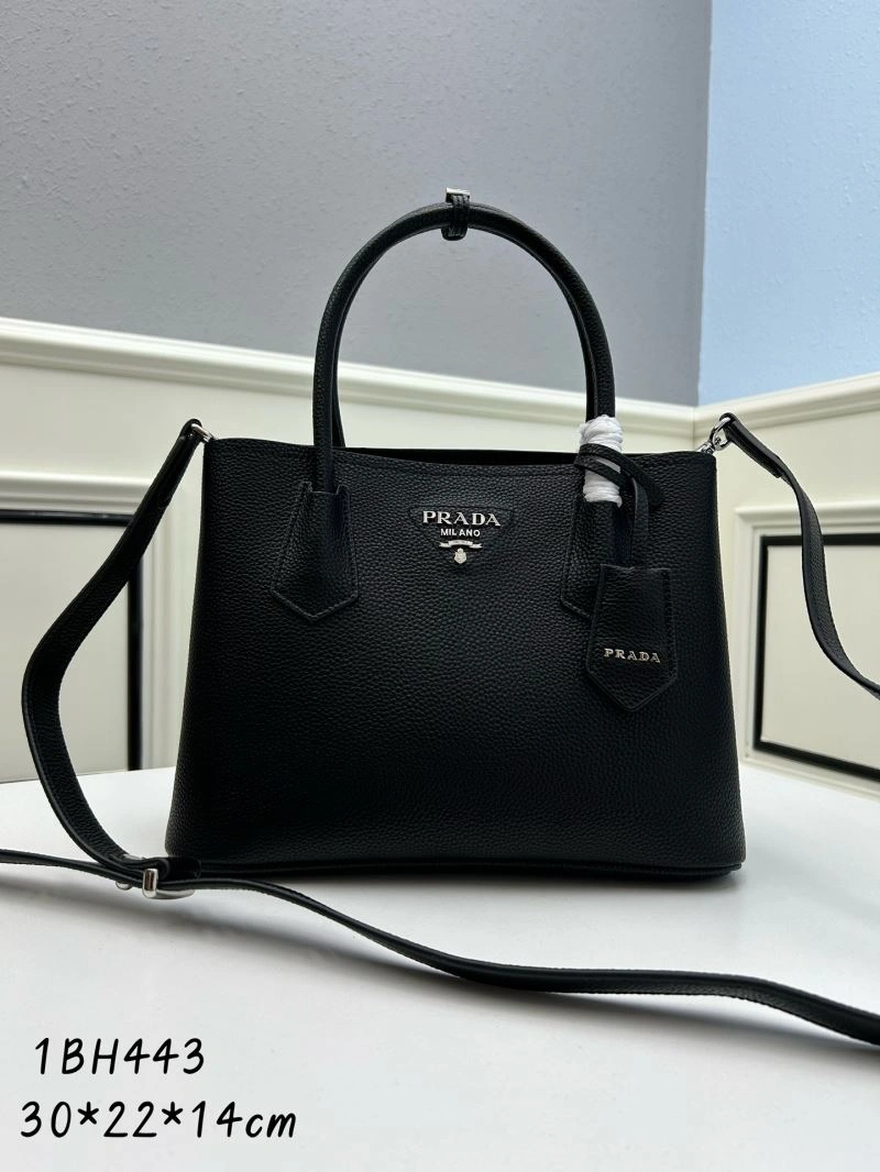 Prada Shopping Bags Lightweight 82690