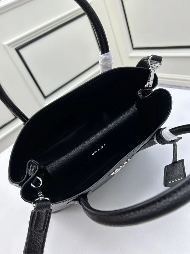Prada Shopping Bags Lightweight 82690