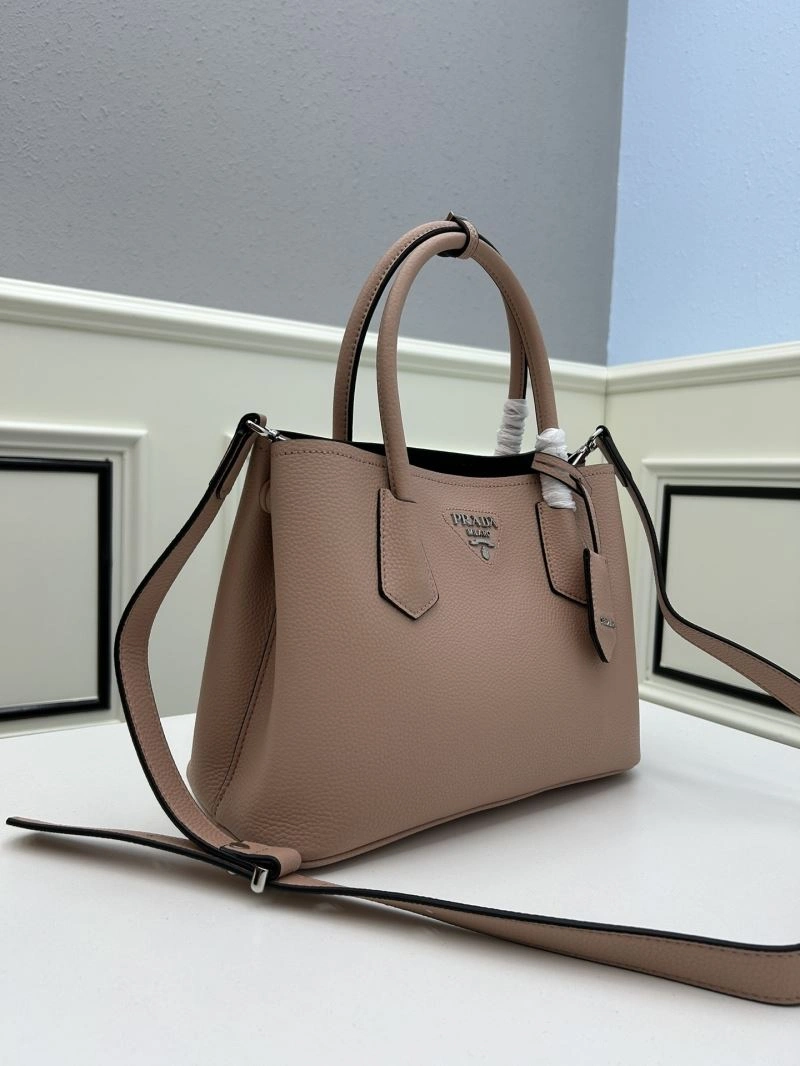 Prada Shopping Bags Attractive 82682
