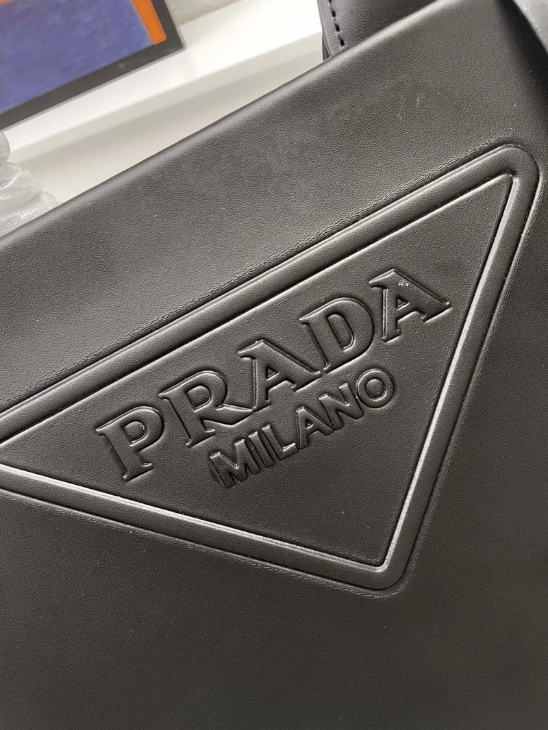 WaterResistant Prada Shopping Bags 82675