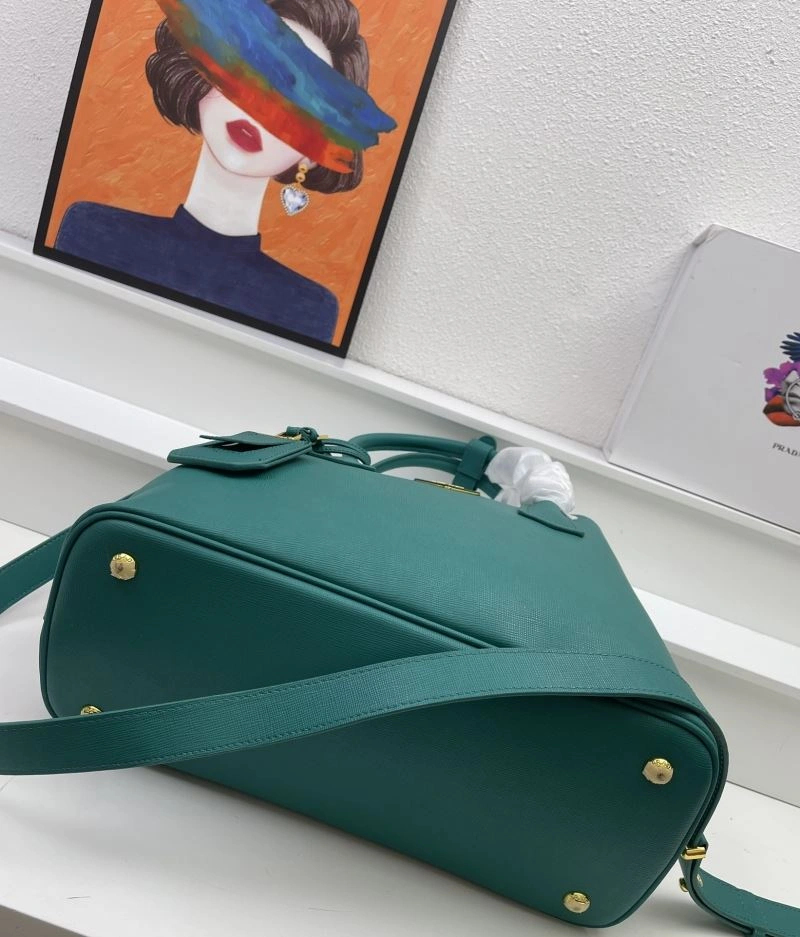 FashionForward Prada Shopping Bags 82668
