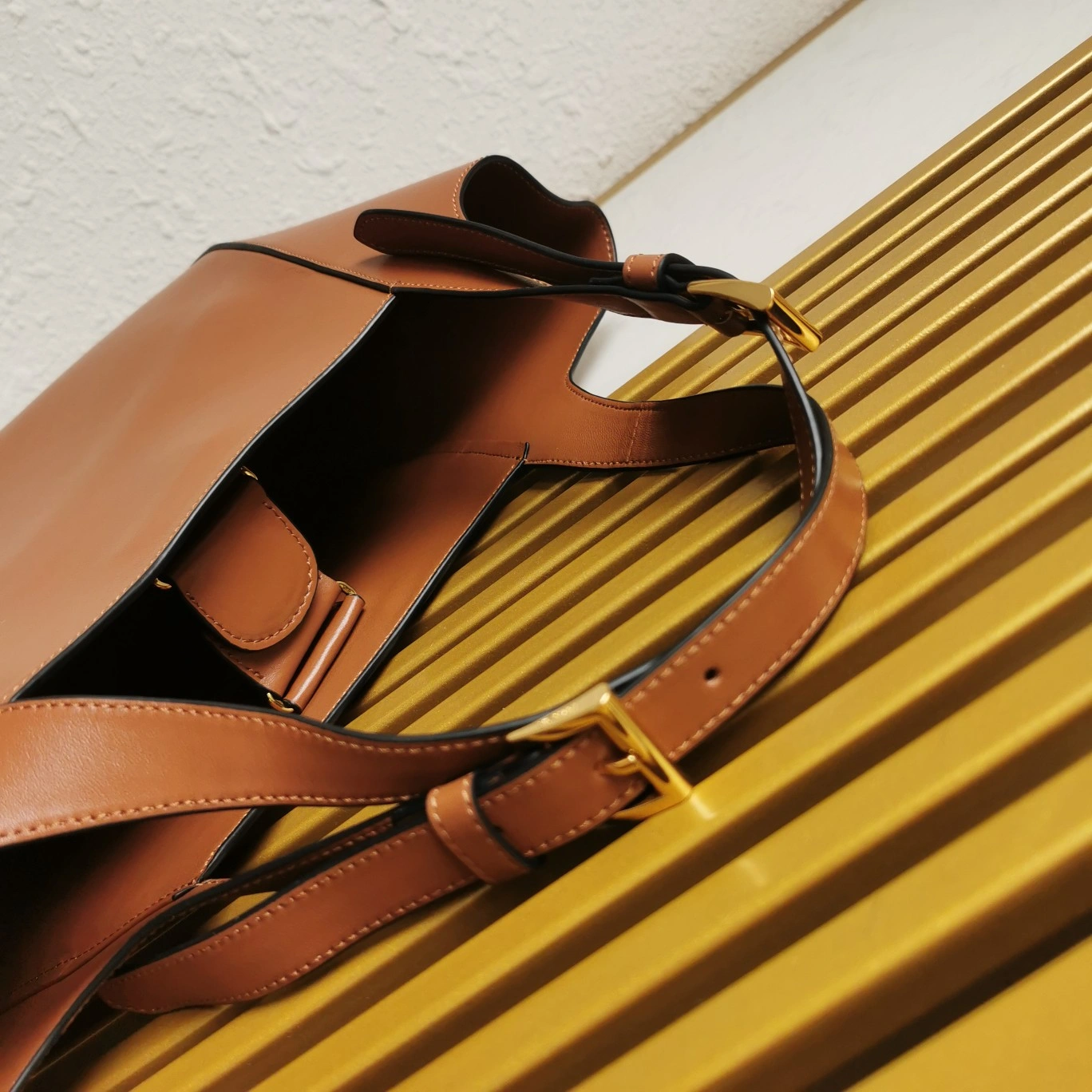 Sustainable Prada Shopping Bags 73611