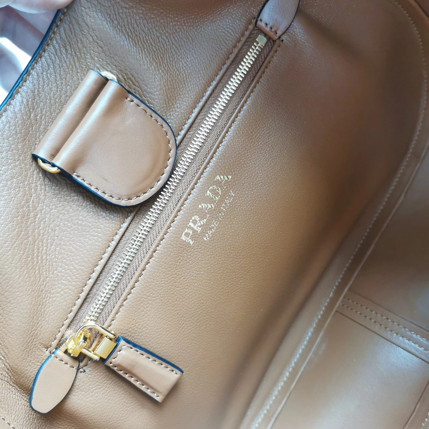 Sustainable Prada Shopping Bags 73611