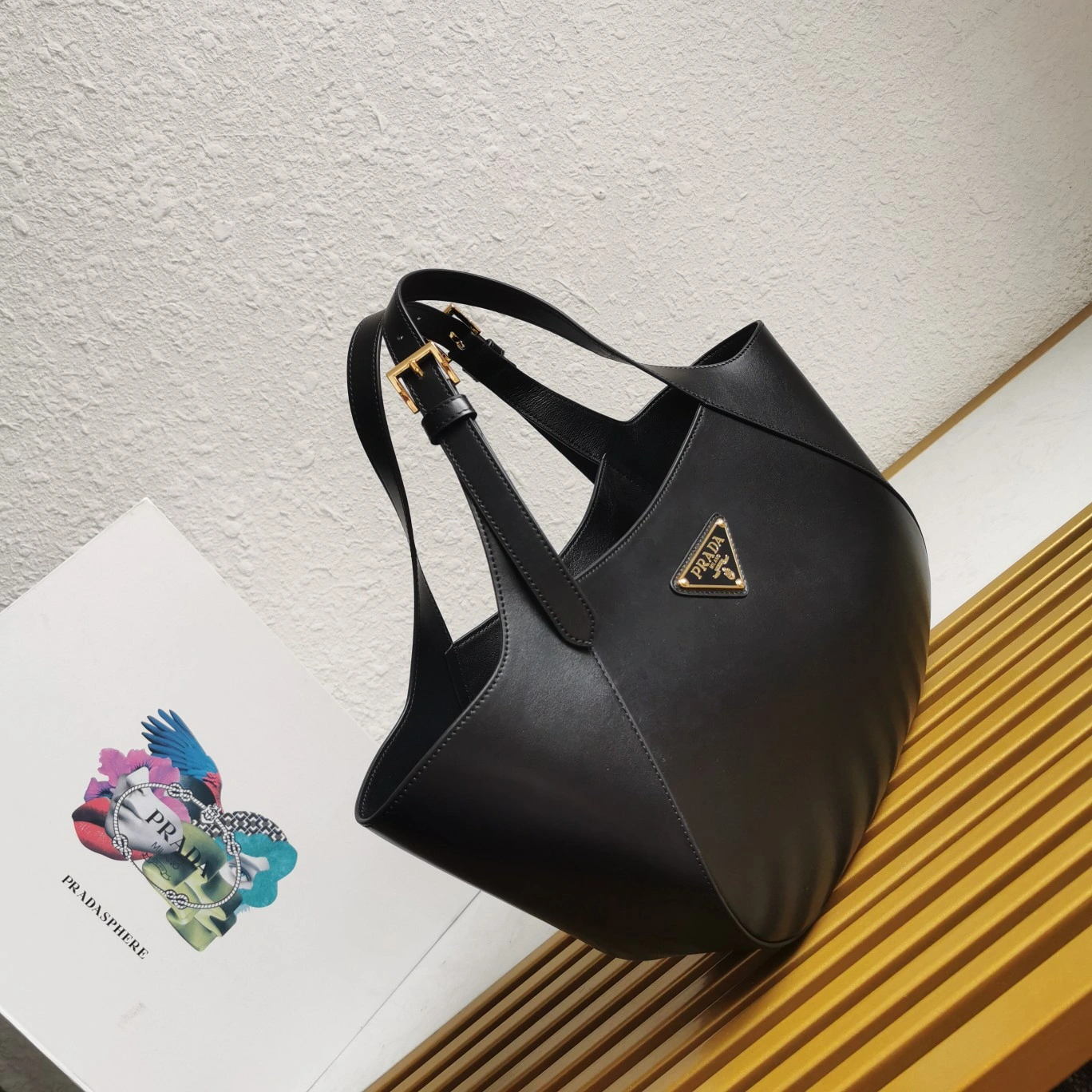 RelaxedFit Prada Shopping Bags 73608