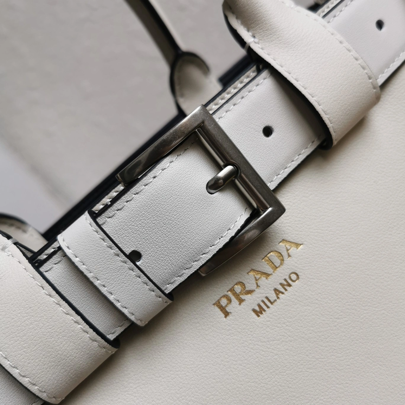 Soft Prada Shopping Bags 73598