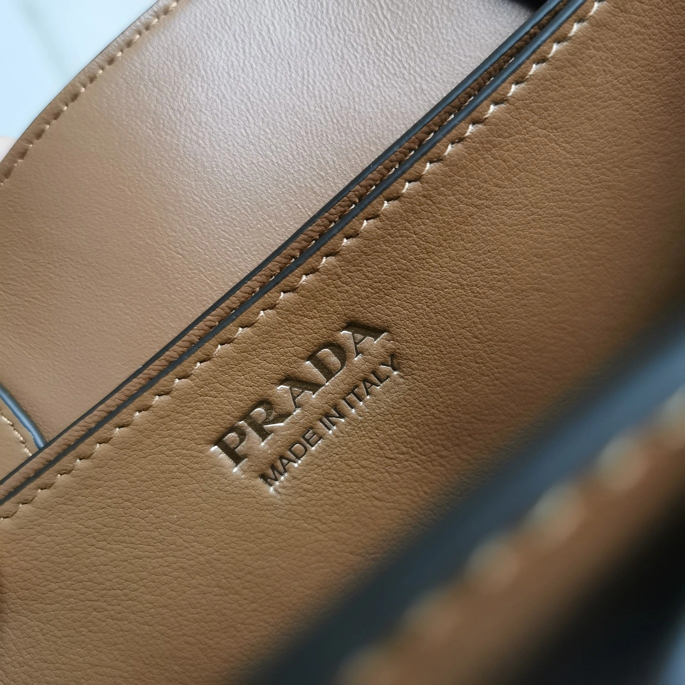 BestValue Prada Shopping Bags 73606