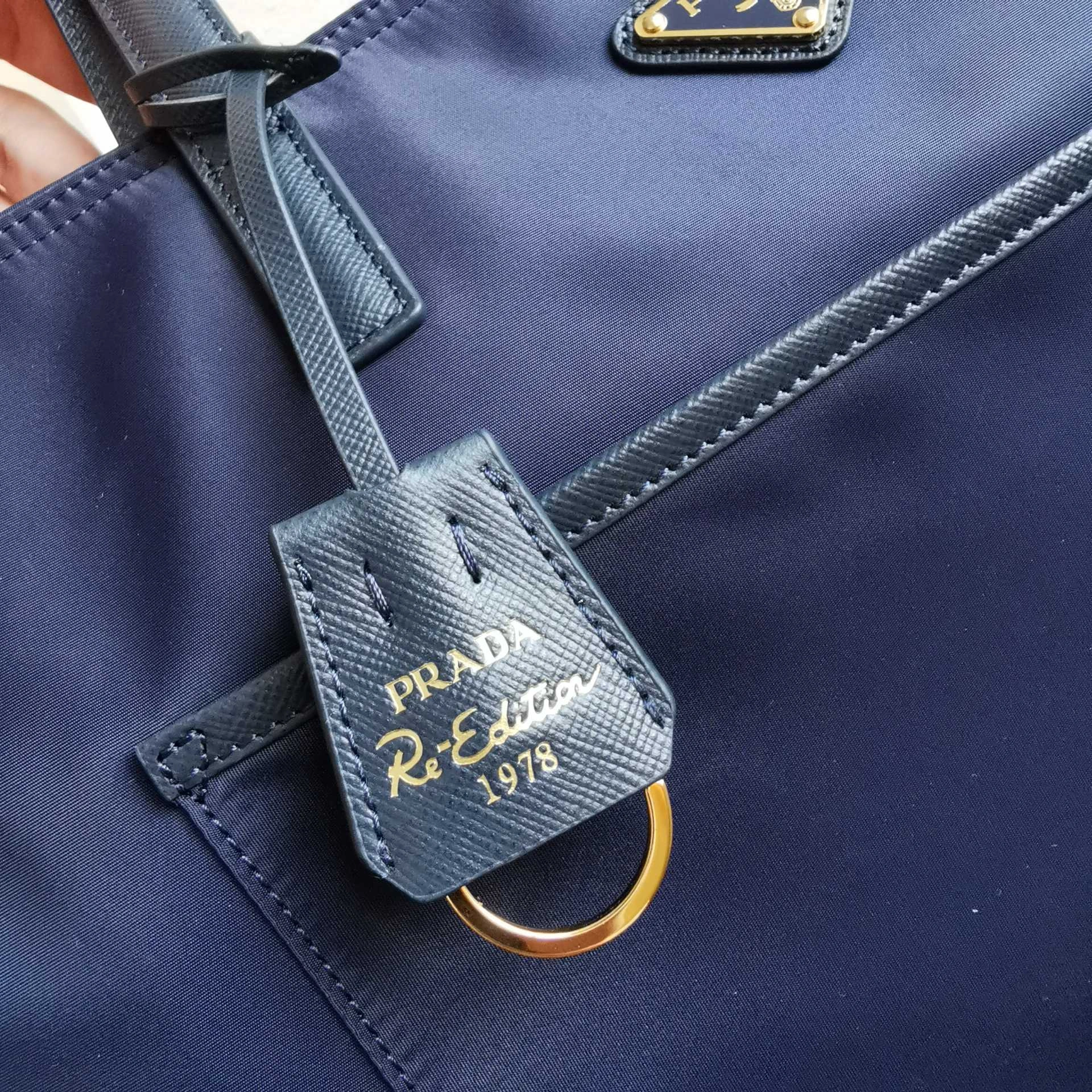 Prada Shopping Bags Soft 73592