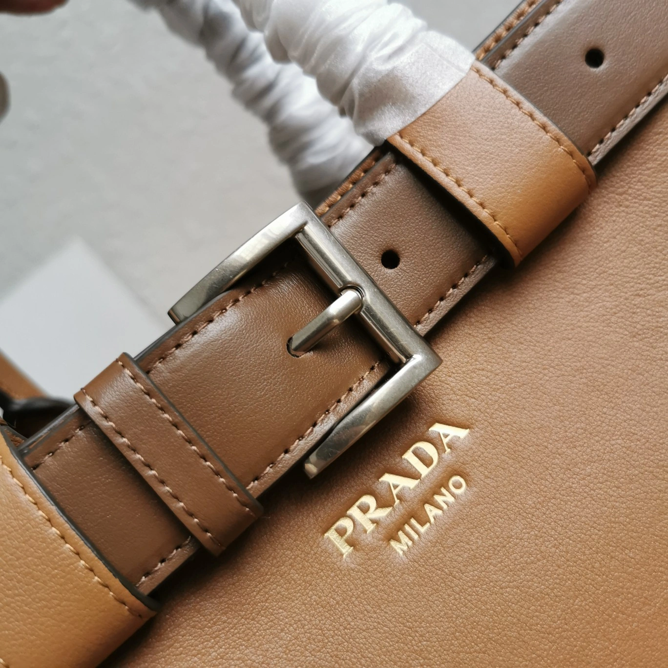 Reliable Prada Shopping Bags 73586