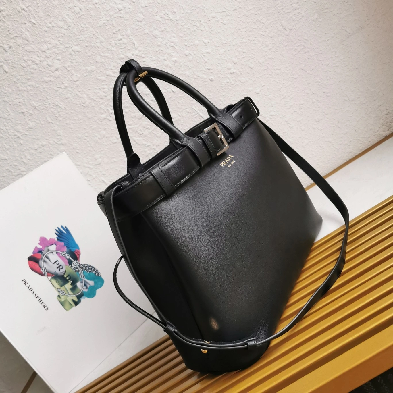Supportive Prada Shopping Bags 73581