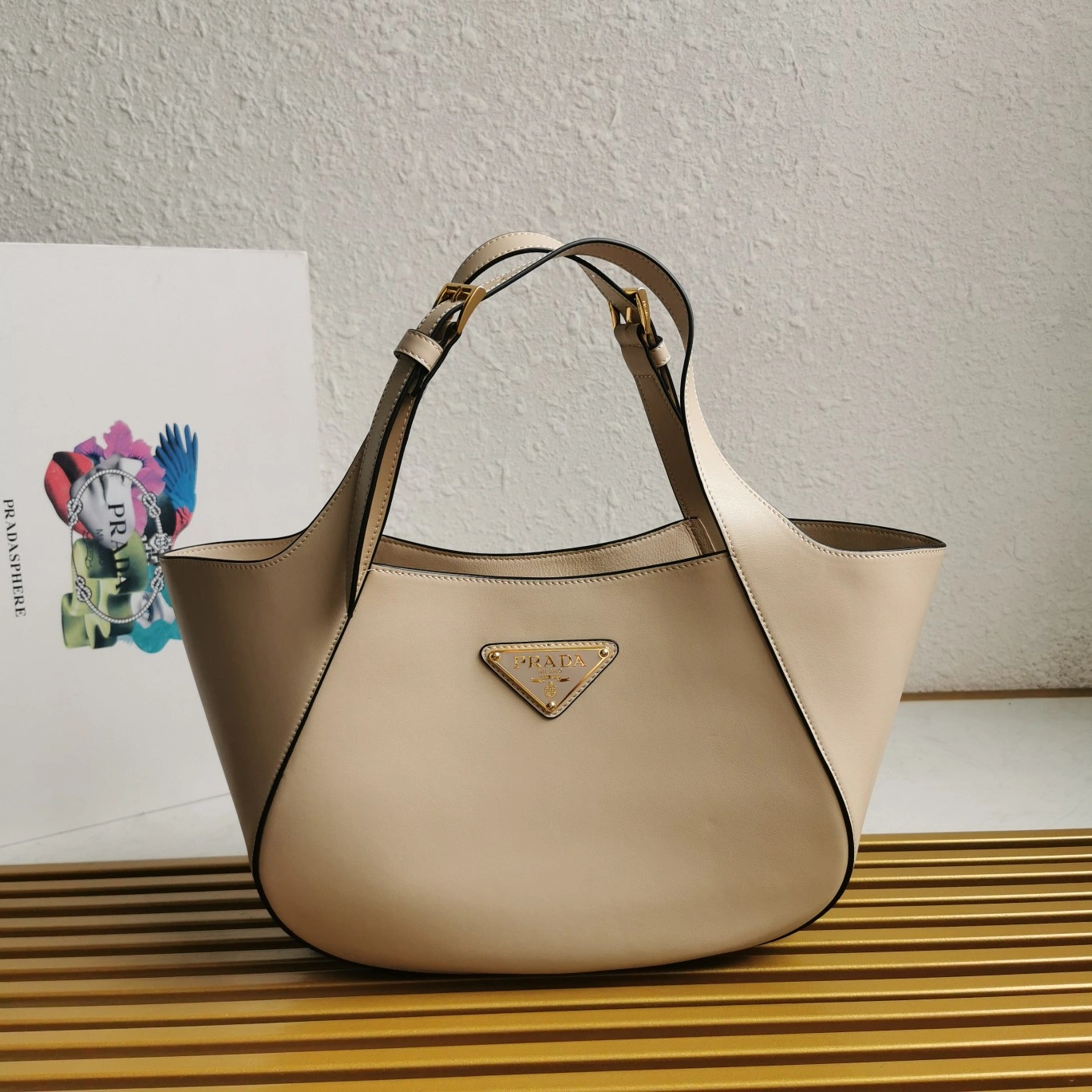 Prada Shopping Bags Lightweight 73589