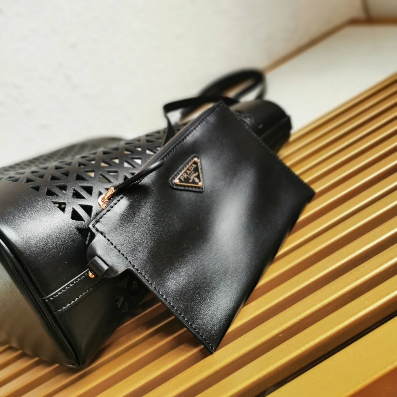 Prada Shopping Bags Functional 71559