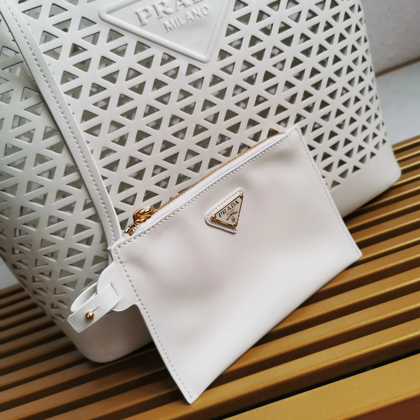 Prada Shopping Bags Youthful 71545