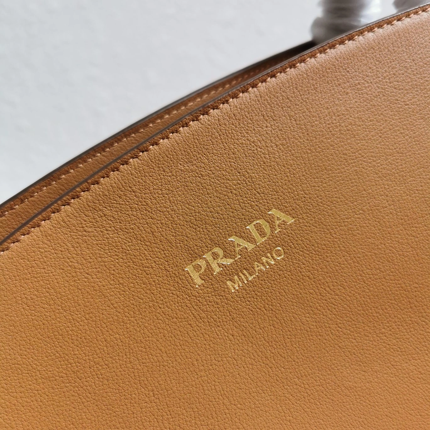 Prada Shopping Bags Stylish 71560