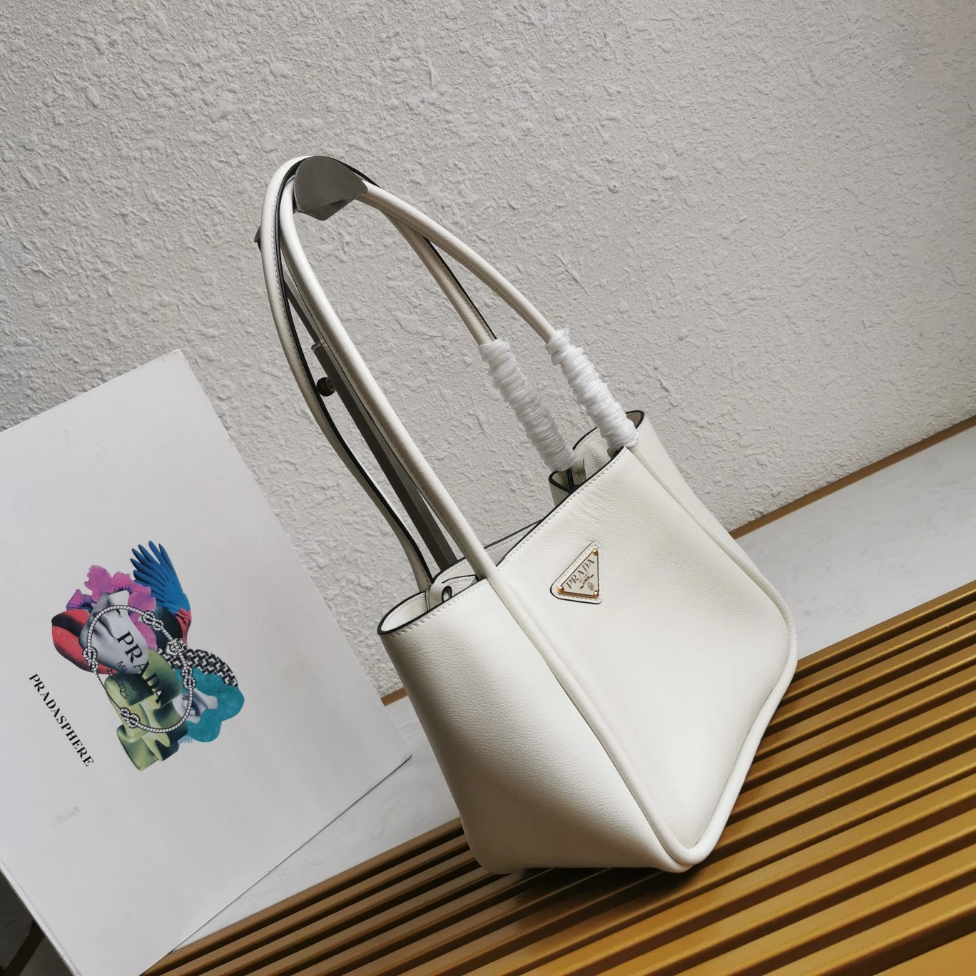 Chic Prada Shopping Bags 71542
