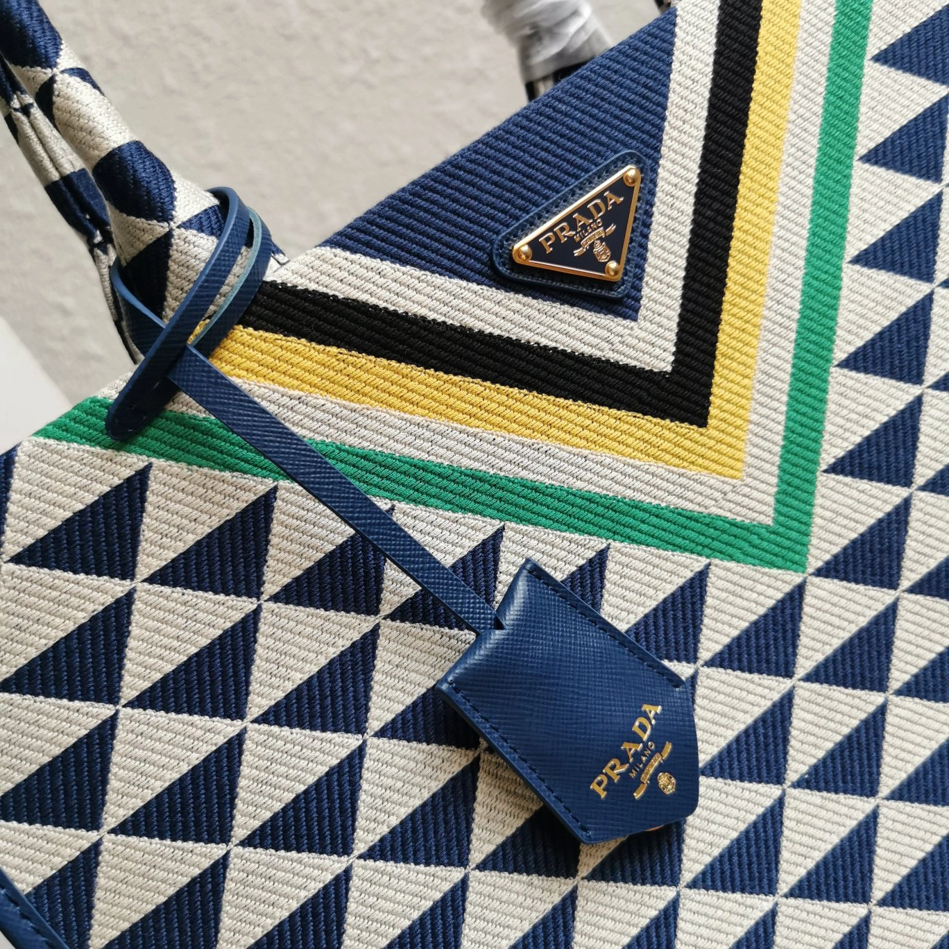TimelessDesign Prada Shopping Bags 71552