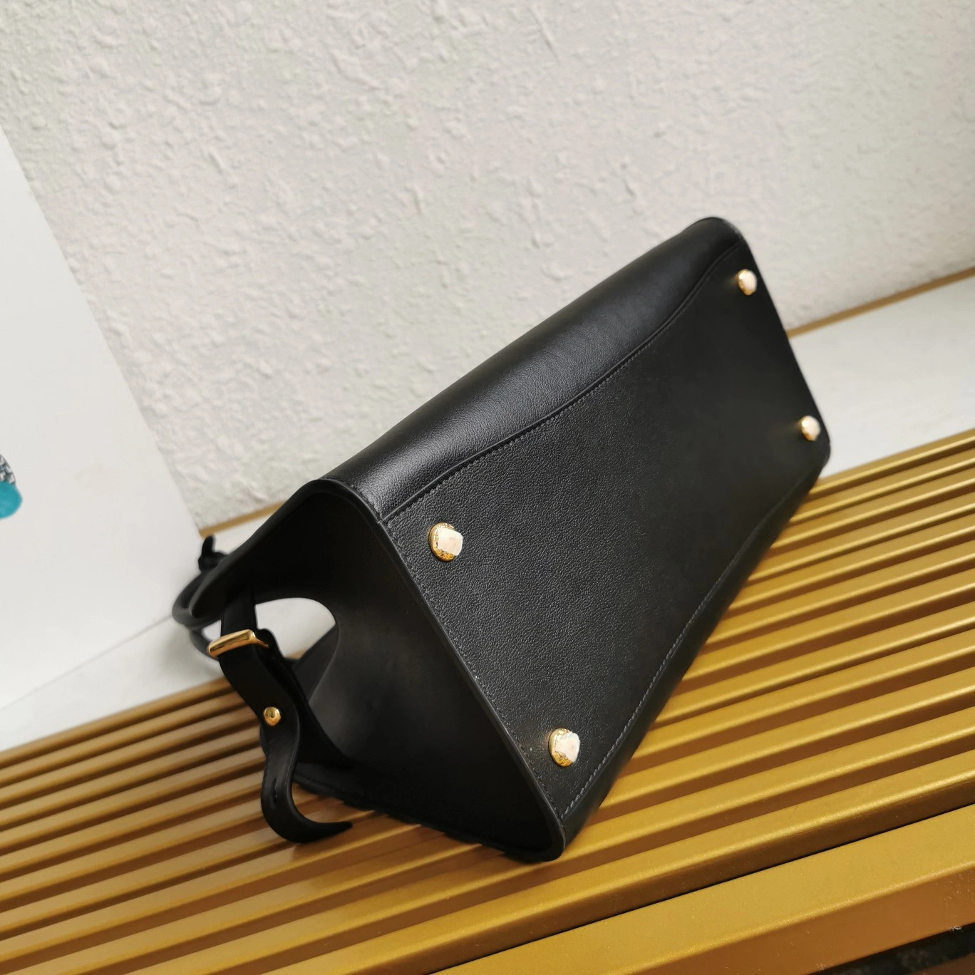 Prada Shopping Bags MoistureWicking 71539