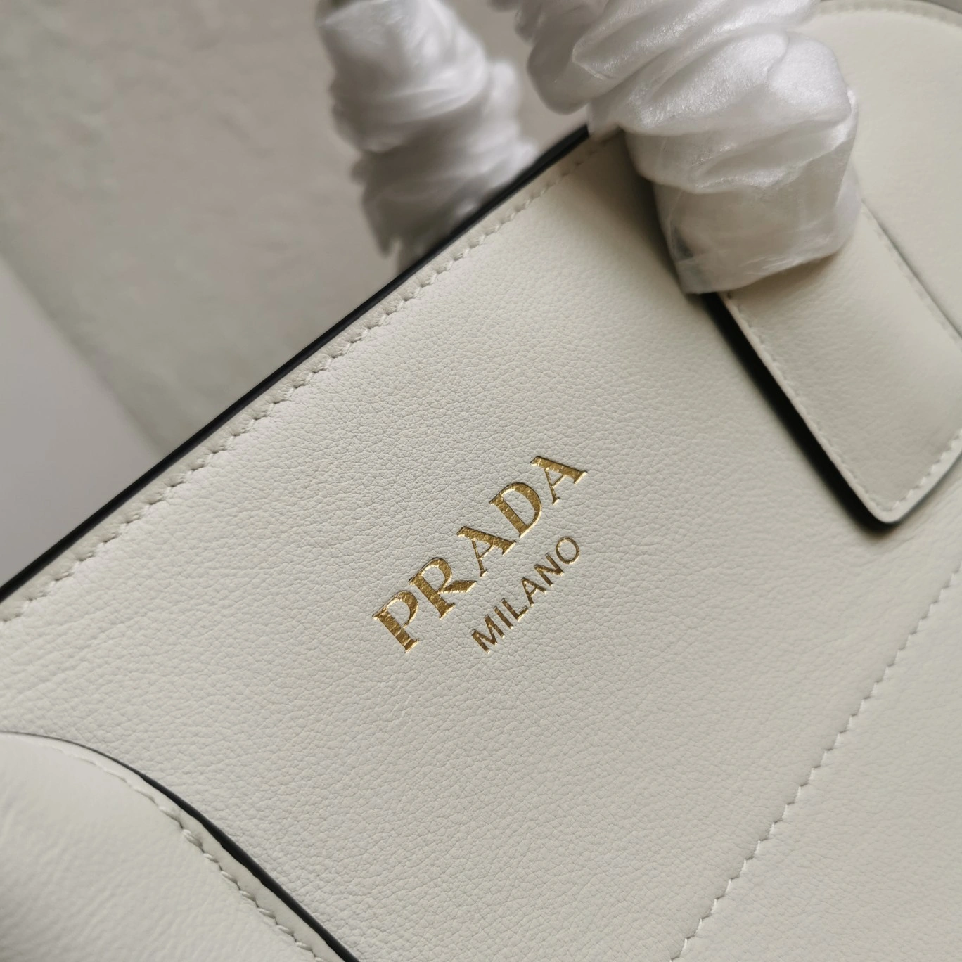Prada Shopping Bags Comfortable 71538