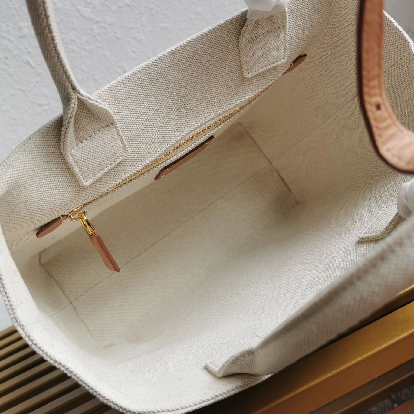 OdorResistant Prada Shopping Bags 71532