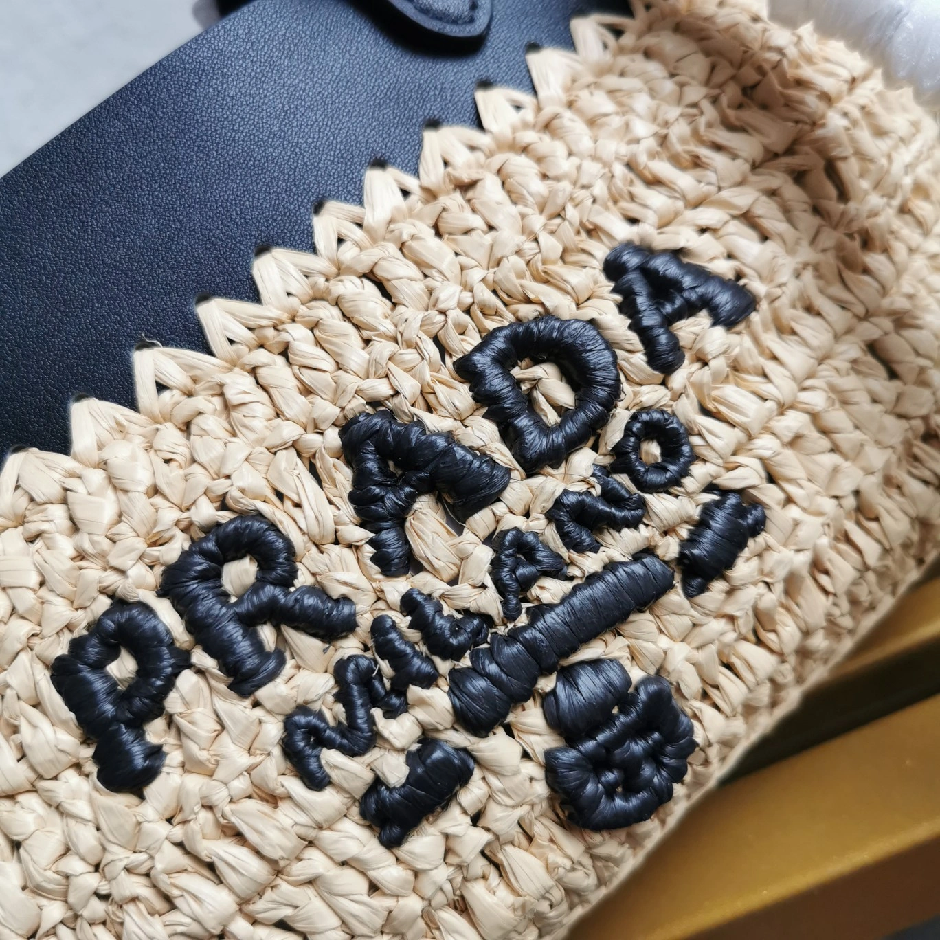 Effortless Prada Shopping Bags 71529
